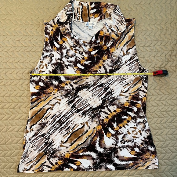 EUC! Tahari abstract animal print cowl neck blouse; size Large - Picture 6 of 8